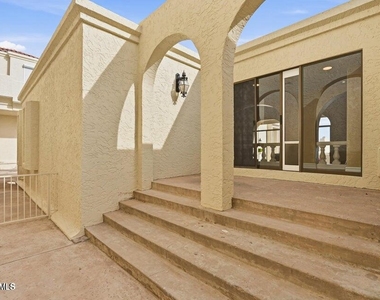3800 E Lincoln Drive - Photo Thumbnail 28