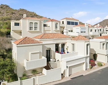 3800 E Lincoln Drive - Photo Thumbnail 1