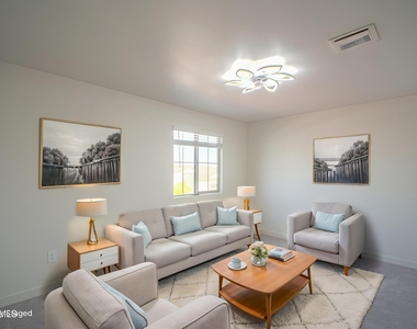 22145: N Daniel Drive - Photo Thumbnail 7