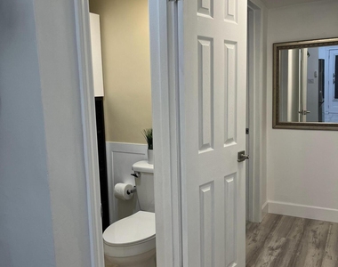 11685 Canal Drive - Photo Thumbnail 14