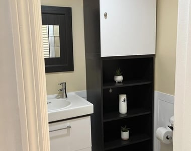 11685 Canal Drive - Photo Thumbnail 10