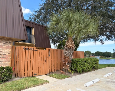 5820 Se Windsong Lane - Photo Thumbnail 2