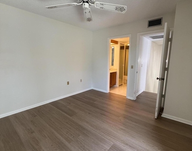 5820 Se Windsong Lane - Photo Thumbnail 19