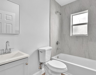 1142 Sw 4th Street - Photo Thumbnail 8