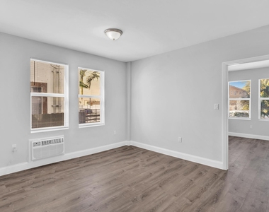 1142 Sw 4th Street - Photo Thumbnail 7