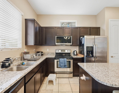 1367 S Country Club Drive - Photo Thumbnail 11