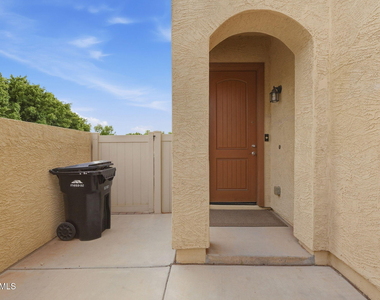 1367 S Country Club Drive - Photo Thumbnail 3