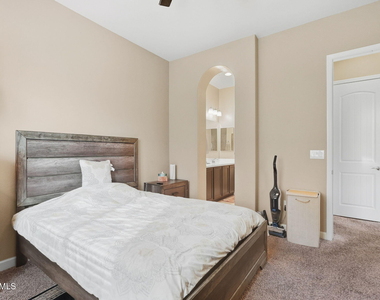 1367 S Country Club Drive - Photo Thumbnail 19
