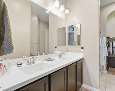 1367 S Country Club Drive - Photo Thumbnail 30