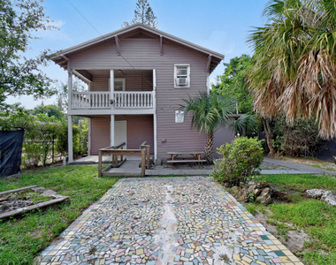 885 7th Street - Photo Thumbnail 45