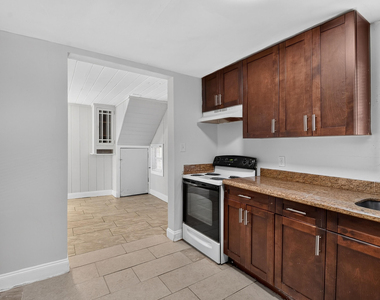 885 7th Street - Photo Thumbnail 12