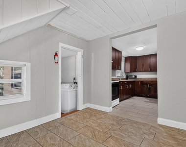 885 7th Street - Photo Thumbnail 10