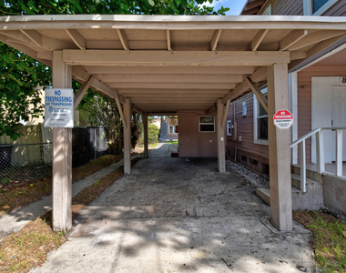 885 7th Street - Photo Thumbnail 3