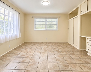2735 Ne 9th Avenue - Photo Thumbnail 5