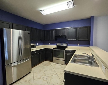 2957 Saginaw Avenue - Photo Thumbnail 2