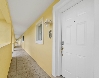 1501 E Broward Boulevard - Photo Thumbnail 3