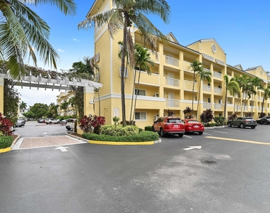 1501 E Broward Boulevard - Photo Thumbnail 1