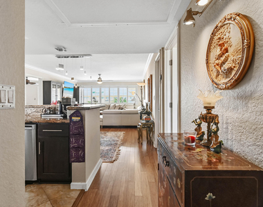 1501 E Broward Boulevard - Photo Thumbnail 4