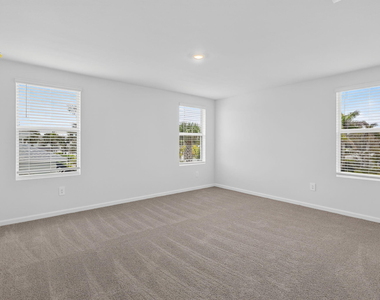 663 Salisbury Circle - Photo Thumbnail 21