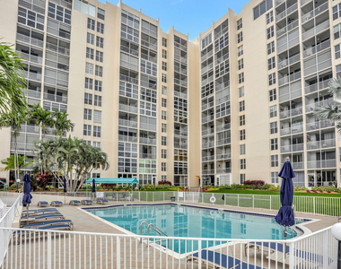 1391 S Ocean Boulevard - Photo Thumbnail 31
