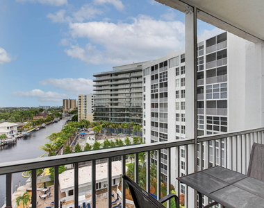 1391 S Ocean Boulevard - Photo Thumbnail 2
