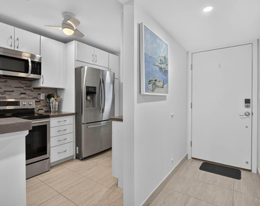 1391 S Ocean Boulevard - Photo Thumbnail 3