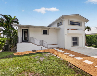 9106 Se Venus Street - Photo Thumbnail 4