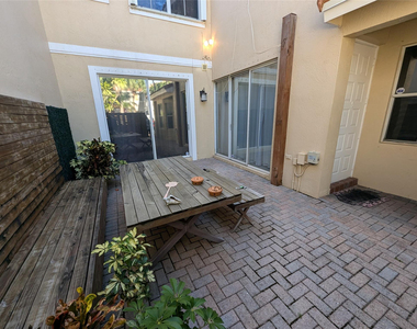 1770 Yellowheart Way - Photo Thumbnail 29