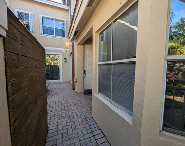 1770 Yellowheart Way - Photo Thumbnail 3