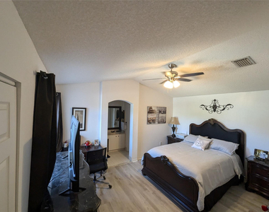 1770 Yellowheart Way - Photo Thumbnail 28