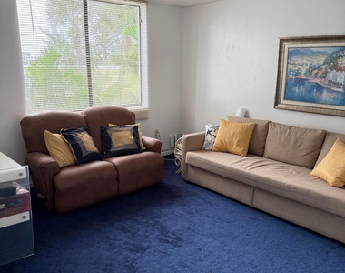 4832 Esedra Court - Photo Thumbnail 12