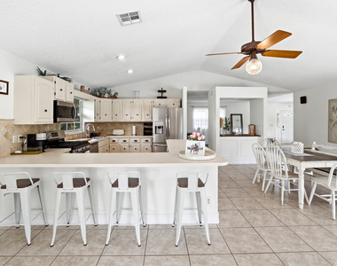 785 Cindy Drive - Photo Thumbnail 9