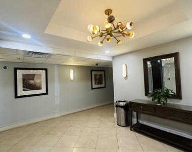 13155 Ixora Court - Photo Thumbnail 2
