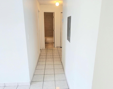 11684 Nw 39th Street - Photo Thumbnail 5