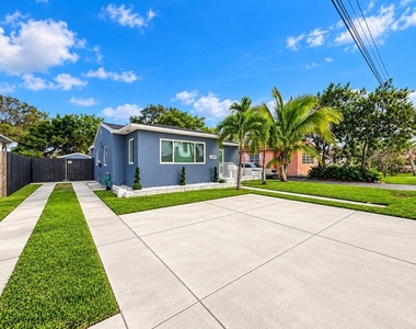 2649 Johnson Street - Photo Thumbnail 12