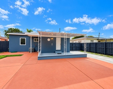 2649 Johnson Street - Photo Thumbnail 49