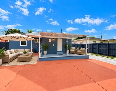 2649 Johnson Street - Photo Thumbnail 33