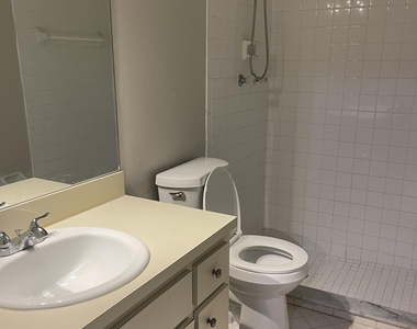 1407 White Pine Drive - Photo Thumbnail 15