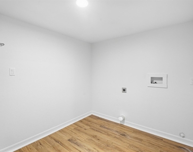 920 E Chaffin Street - Photo Thumbnail 19