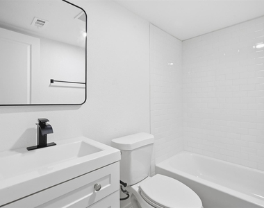 920 E Chaffin Street - Photo Thumbnail 16