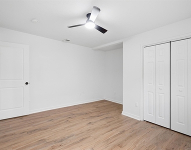 920 E Chaffin Street - Photo Thumbnail 7
