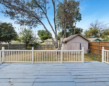 1816 Washington Avenue - Photo Thumbnail 23