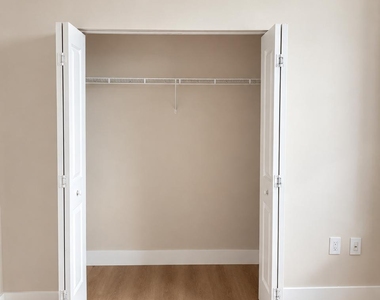 511 Se 5th Avenue - Photo Thumbnail 10