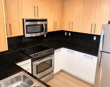 511 Se 5th Avenue - Photo Thumbnail 6