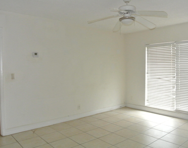 4471 Treehouse Lane - Photo Thumbnail 1