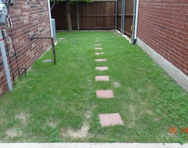 3412 Porter Creek - Photo Thumbnail 14