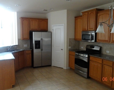 3412 Porter Creek - Photo Thumbnail 5