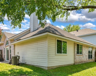 1329 Maywood Court - Photo Thumbnail 24