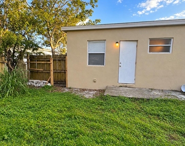 1711 Nw 7th Street - Photo Thumbnail 13