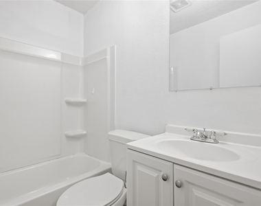 1102 E Lamar Street - Photo Thumbnail 20